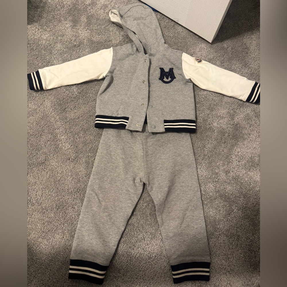 Moncler baby sweatsuit